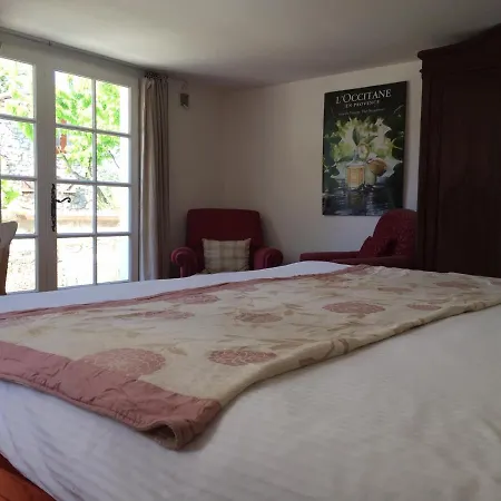 Pierre De Lune Bed & Breakfast