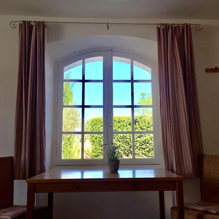 Pierre De Lune Bed & Breakfast Fox-Amphoux
